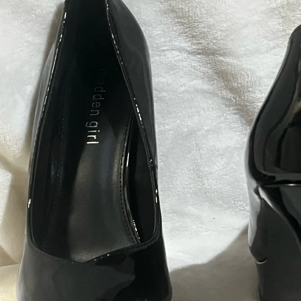 Madden Girl Black Patent Platform Pumps